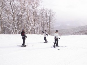 雑色　六郷歯科クリニック